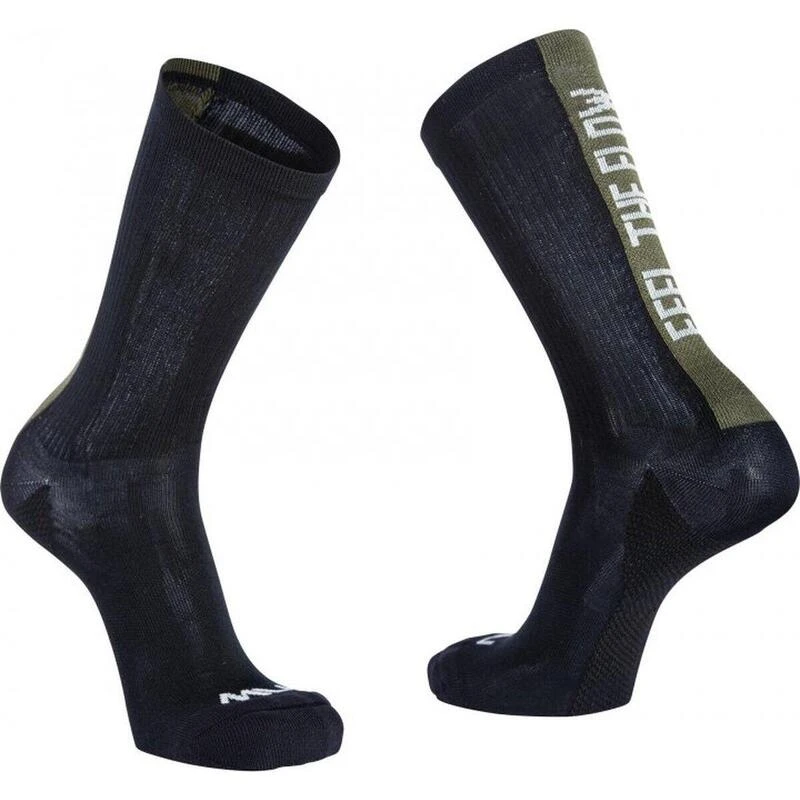 Northwave Chaussettes Vélo D'hiver Feel The Flow 3 Northwave Chaussettes Vélo D'hiver Feel The Flow
